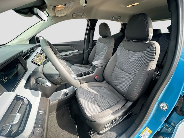 2027 Chevrolet Bolt EV LT