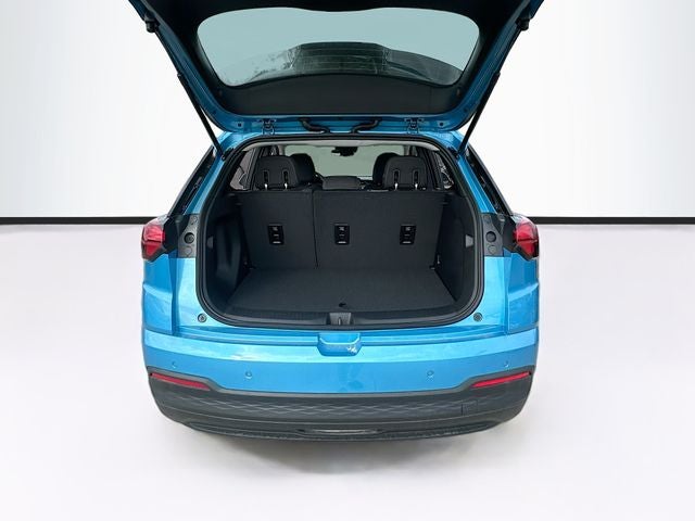 2027 Chevrolet Bolt EV LT