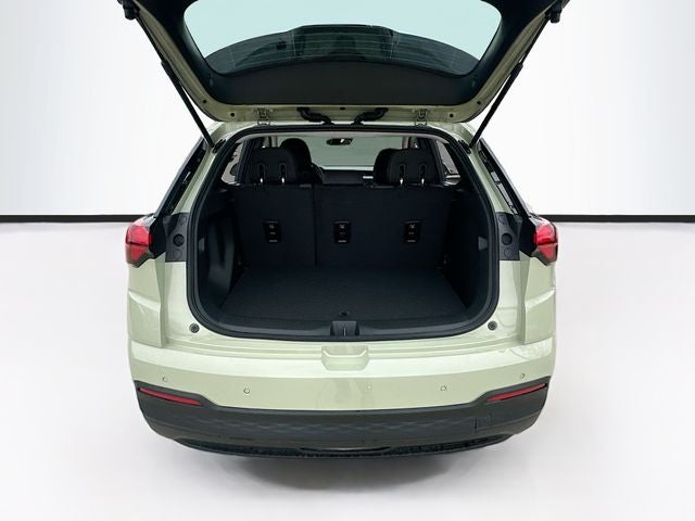 2027 Chevrolet Bolt EV LT