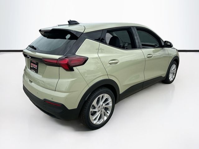 2027 Chevrolet Bolt EV LT