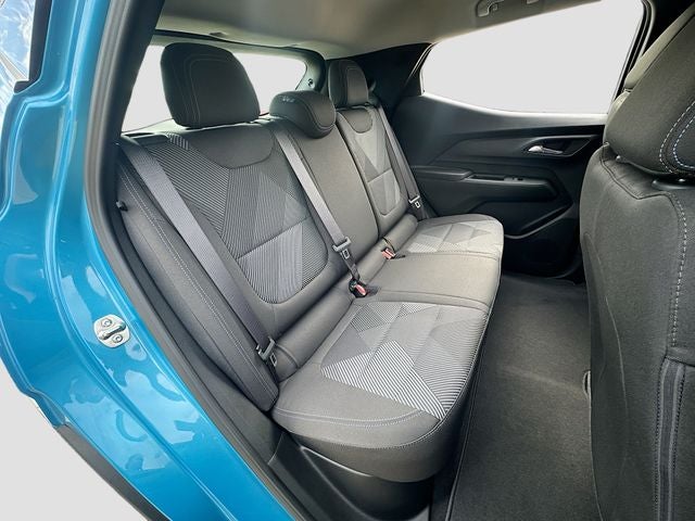 2027 Chevrolet Bolt EV LT