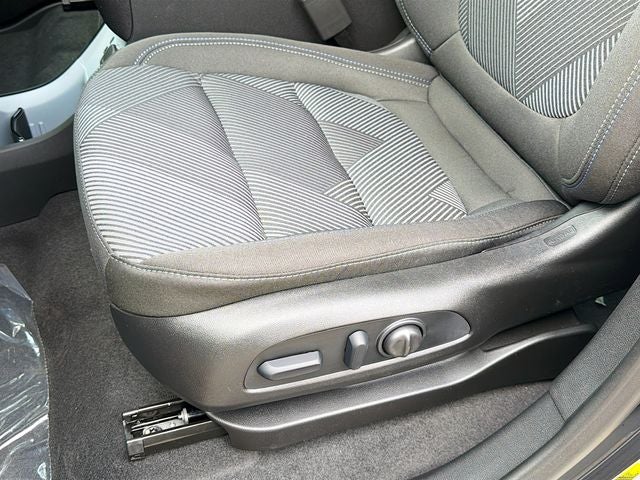 2027 Chevrolet Bolt EV LT