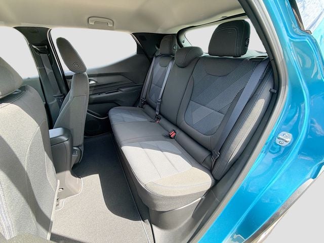 2027 Chevrolet Bolt EV LT