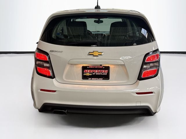 2017 Chevrolet Sonic LT
