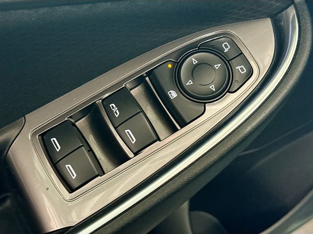 2017 Chevrolet Malibu LT 1LT