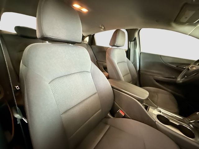 2017 Chevrolet Malibu LT 1LT