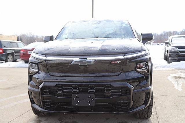 2024 Chevrolet Silverado EV RST