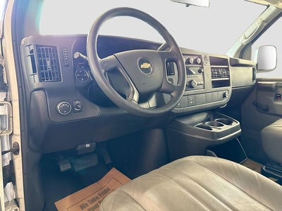 2009 Chevrolet Express 2500 Work Van Cargo