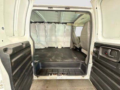 2009 Chevrolet Express 2500 Work Van Cargo
