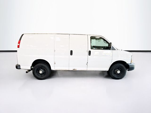 2009 Chevrolet Express 2500 Work Van Cargo