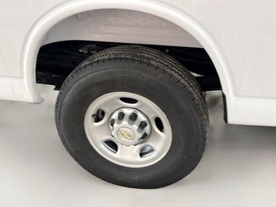 2025 Chevrolet Express 3500 Work Van Cargo