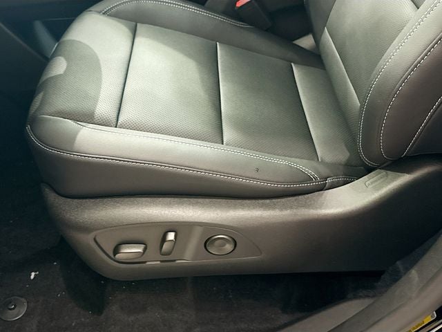 2026 Chevrolet Traverse LT 2LT