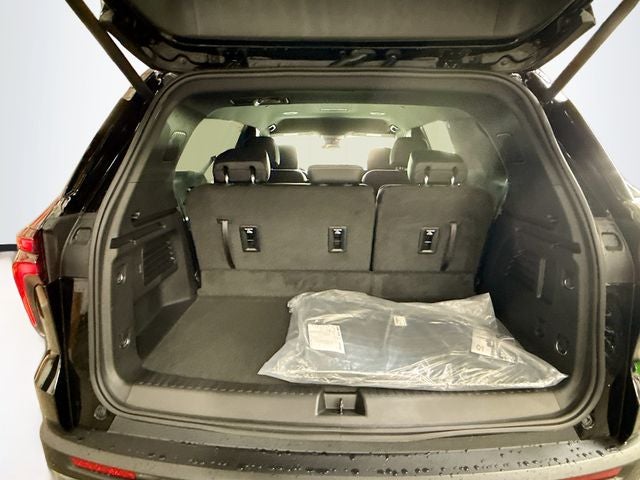 2026 Chevrolet Traverse LT 2LT