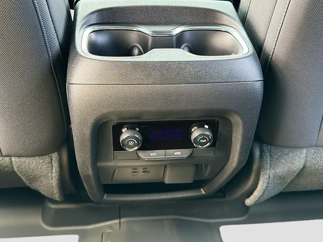 2026 Chevrolet Traverse LT 2LT