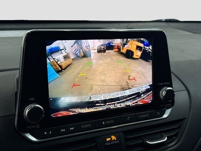 2022 Nissan Altima 2.5 SV