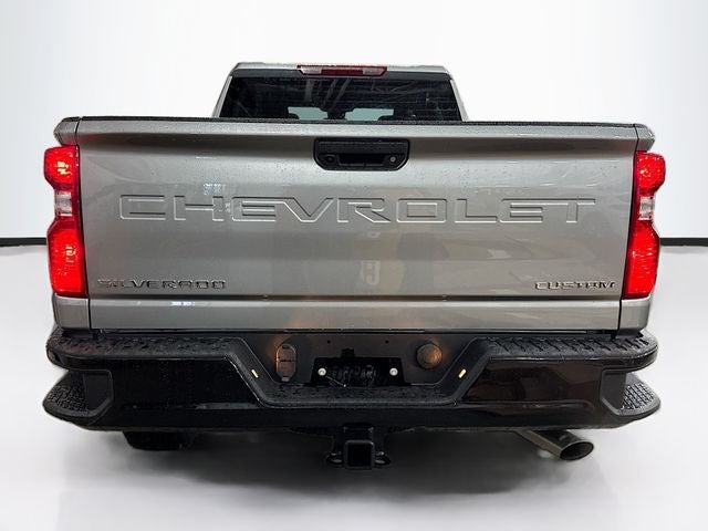 2026 Chevrolet Silverado 2500HD Custom