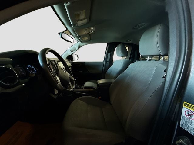 2017 Toyota Tacoma SR5 W/ ONLY 31K MILES!