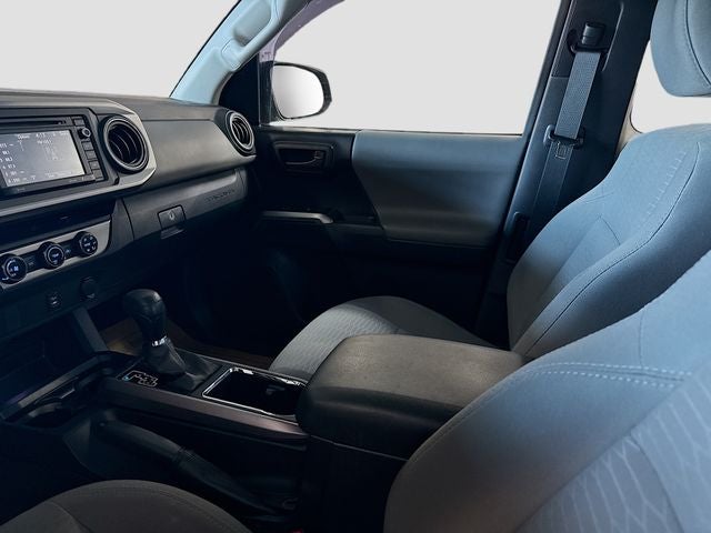2017 Toyota Tacoma SR5 W/ ONLY 31K MILES!