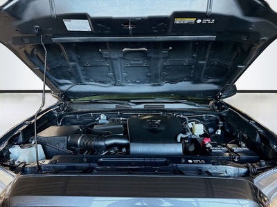2017 Toyota Tacoma SR5 W/ ONLY 31K MILES!