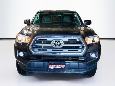 2017 Toyota Tacoma SR5 W/ ONLY 31K MILES!