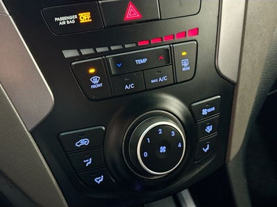 2016 Hyundai Santa Fe SE