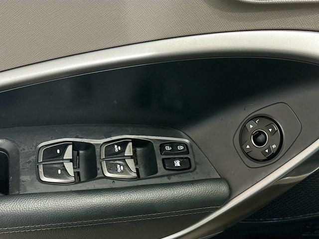 2016 Hyundai Santa Fe SE