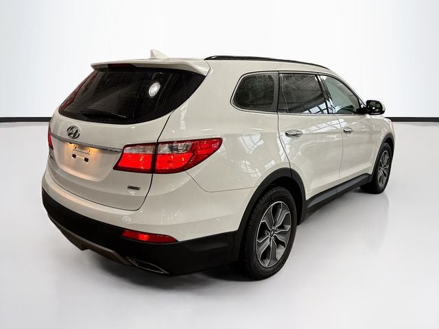 2016 Hyundai Santa Fe SE