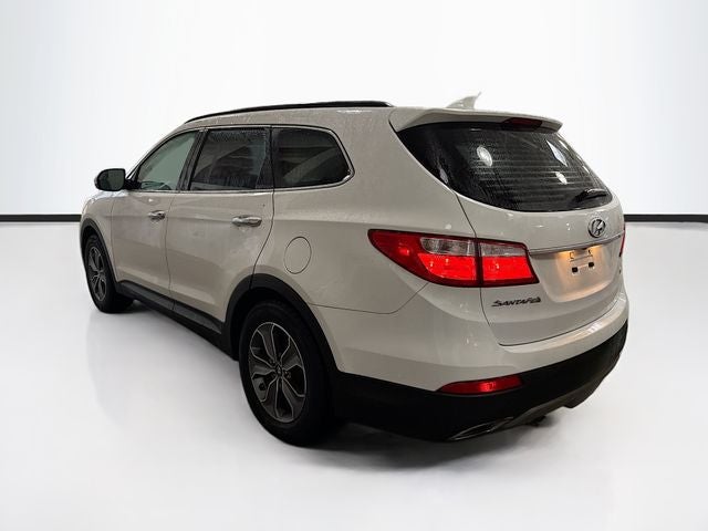 2016 Hyundai Santa Fe SE