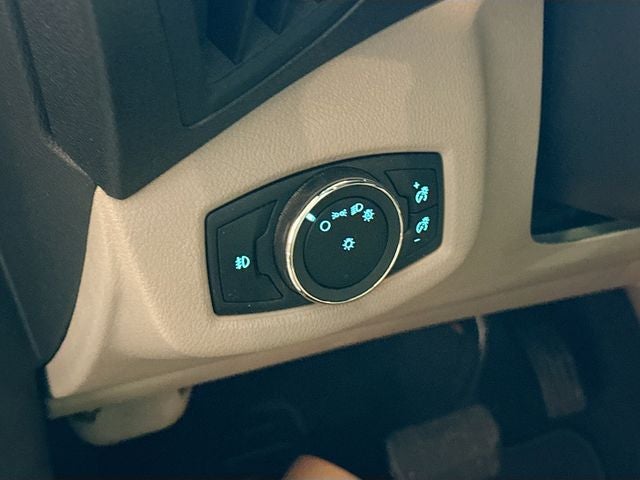 2016 Ford Transit Connect Titanium W/ REAR PARK ASSIST