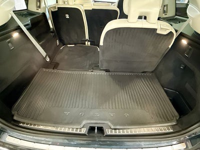 2021 Volvo XC90 T6 Momentum