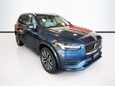2021 Volvo XC90 T6 Momentum