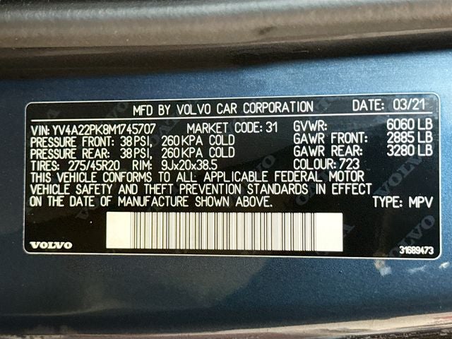 2021 Volvo XC90 T6 Momentum