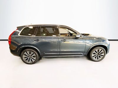 2021 Volvo XC90 T6 Momentum