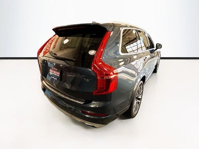 2021 Volvo XC90 T6 Momentum