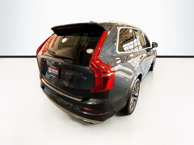 2021 Volvo XC90 T6 Momentum