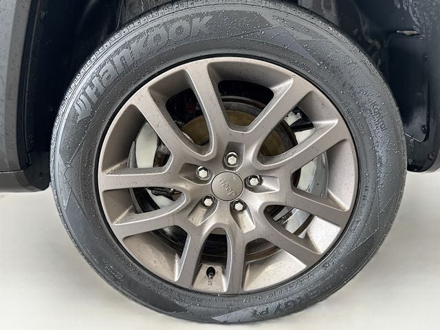 2016 Jeep Renegade Latitude 75th Anniversary Edition