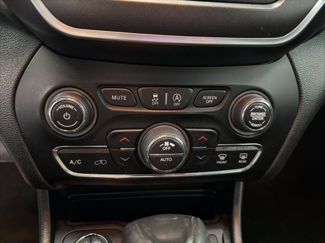 2020 Jeep Cherokee Trailhawk