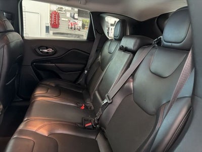 2020 Jeep Cherokee Trailhawk