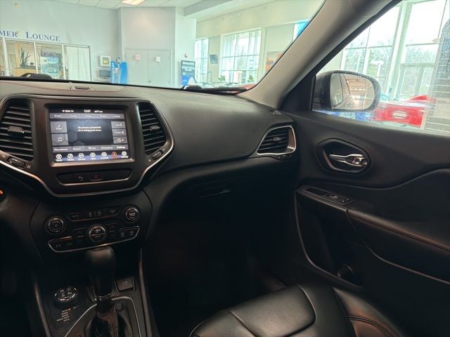 2020 Jeep Cherokee Trailhawk