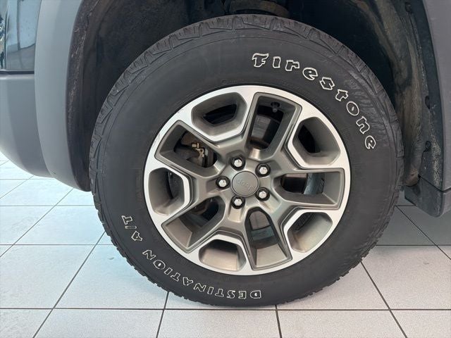 2020 Jeep Cherokee Trailhawk