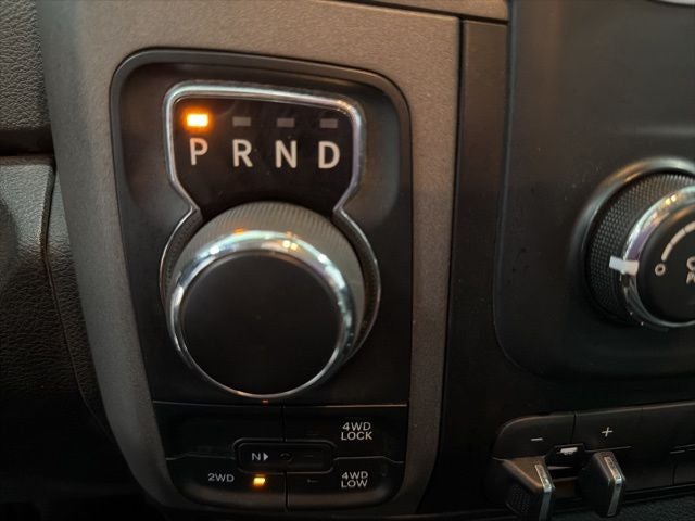 2019 RAM 1500 Classic Express 4WD