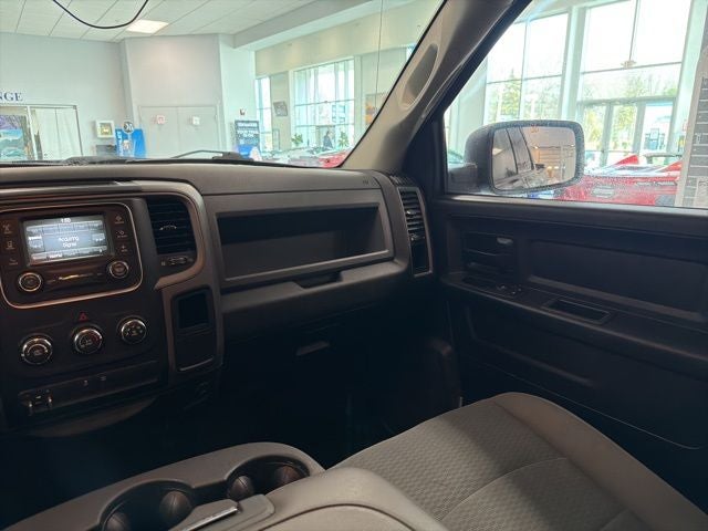 2019 RAM 1500 Classic Express 4WD