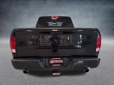 2019 RAM 1500 Classic Express 4WD