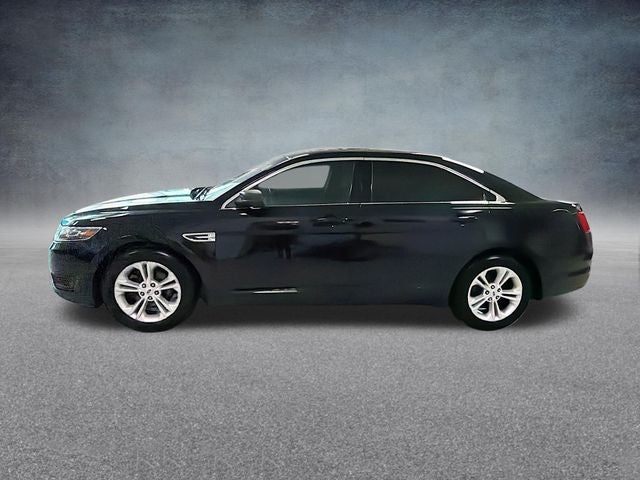 2016 Ford Taurus SE