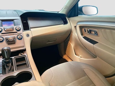 2016 Ford Taurus SE