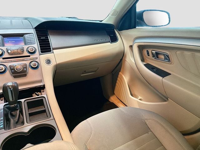 2016 Ford Taurus SE