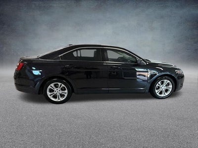 2016 Ford Taurus SE
