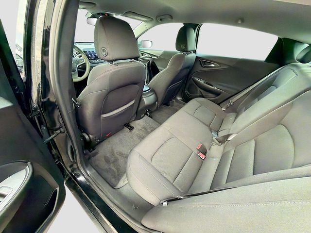 2022 Chevrolet Malibu LS 1LS