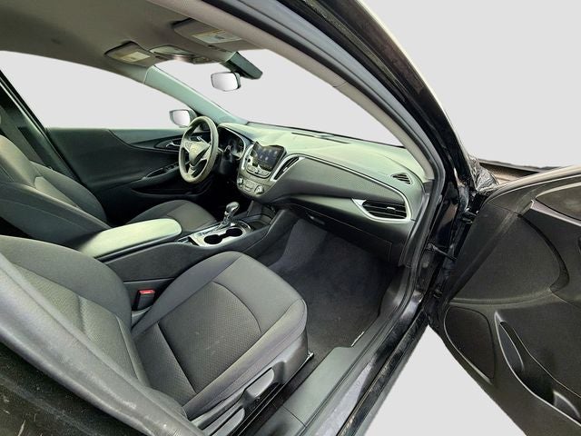 2022 Chevrolet Malibu LS 1LS