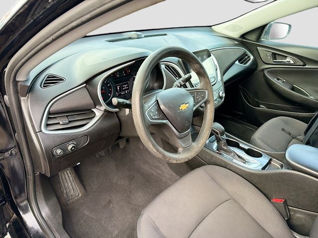 2022 Chevrolet Malibu LS 1LS